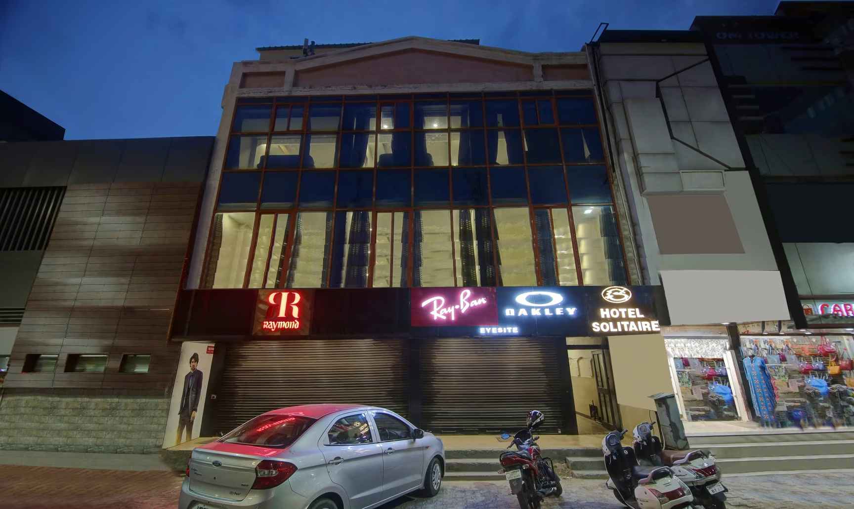 OYO 3793 Hotel Solitaire